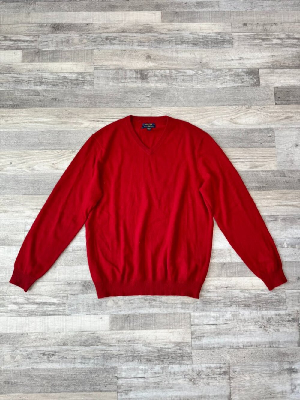 Club Room mens red cashmere V-neck long sleeve sweater size large P5